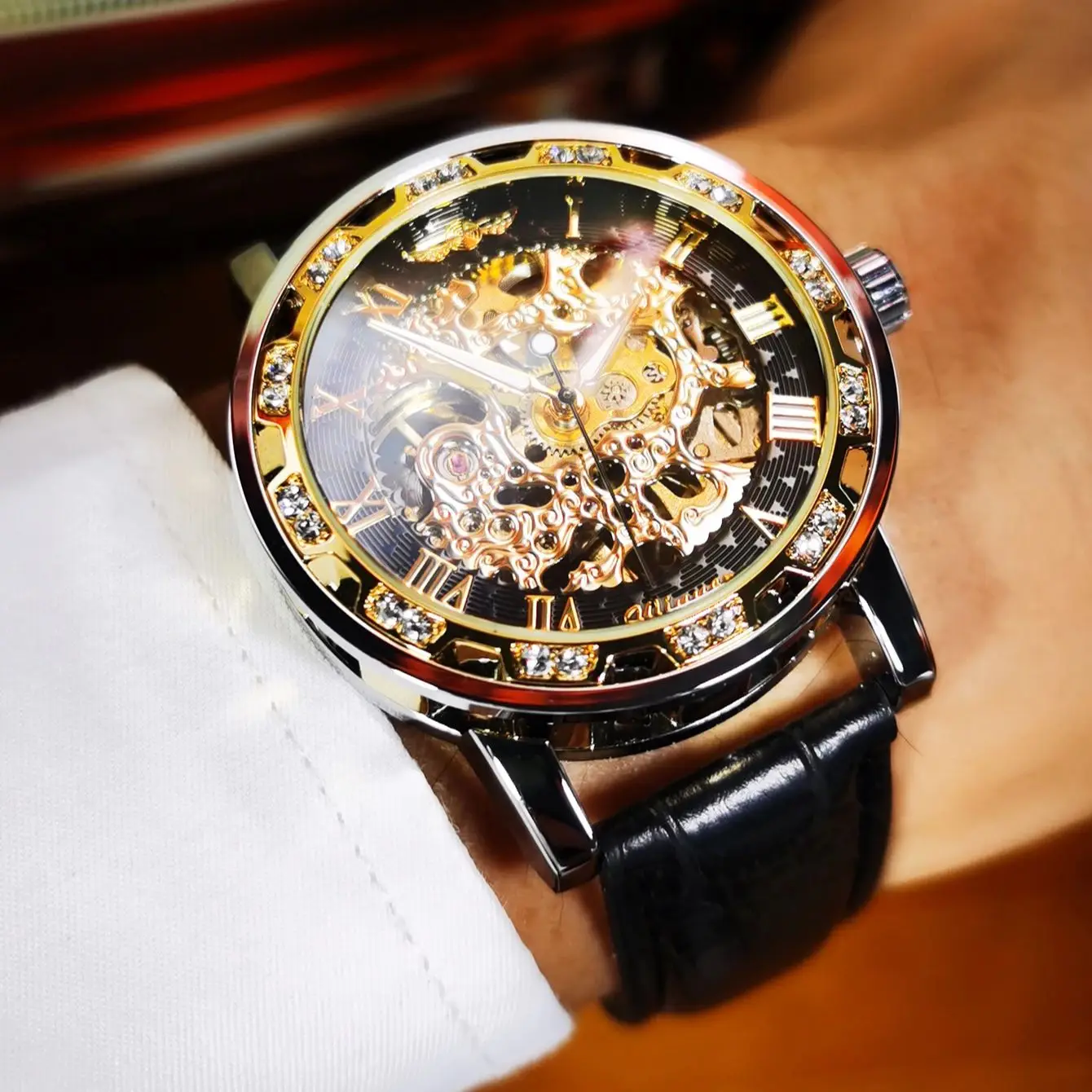 ساعة WINNER الفاخرة للرجال هيكل عظمي ذهبي ساعات آلية بحزام جلدي كاجوال للرجال ساعات معصم هدايا