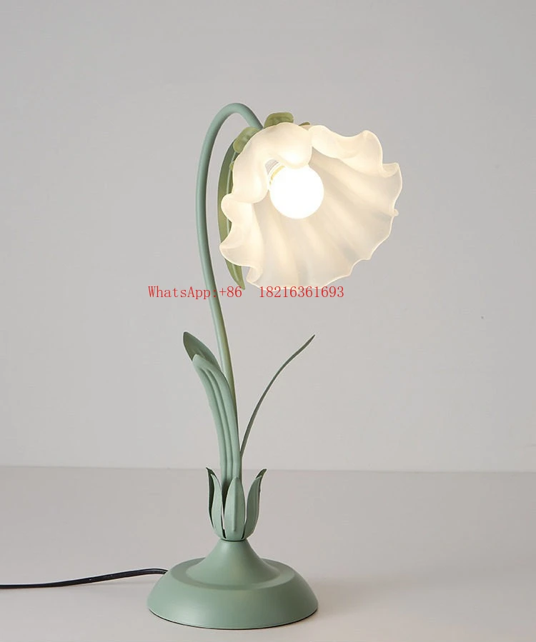 French Valley Lily Table Lamp Retro Bedroom Bedside Environment Light
