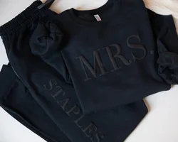 Custom Embossed Bridal Mrs Sweatshirt, New Mrs. Pullover, Bride Sweatshirt, Bride to Be Sweater, White or Black Jogger Set