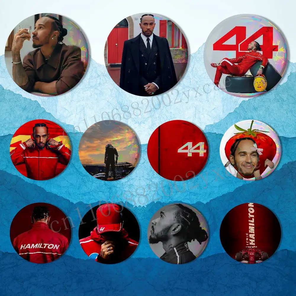 

red 44 Racing Lewis Hamilton Reflective Pin Tinplate Round Brooch Cartoon Cosplay Badges for Bag Hat Toys Gifts