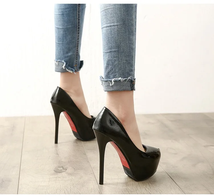 2024 Women 14cm High Heels 4cm Platform Round Toe Pumps Crystal Nightclub Soft Leather Red Bottom Drag Queen Catwalk Shoes