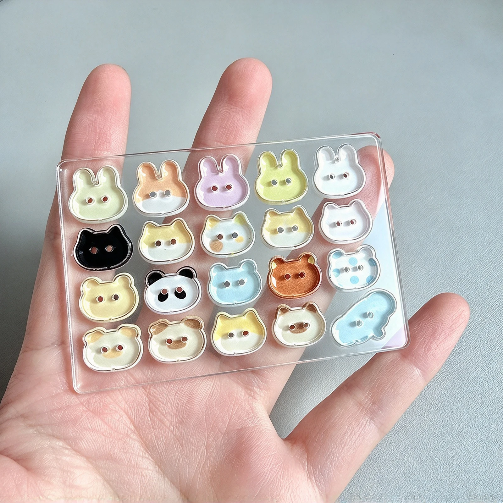 60Pcs Cartoon Animal Buttons Acrylic Hand Sew Buttons Rabbit Cat Panda DIY Doll Clothes Uniform Decorative Sewing Accessories