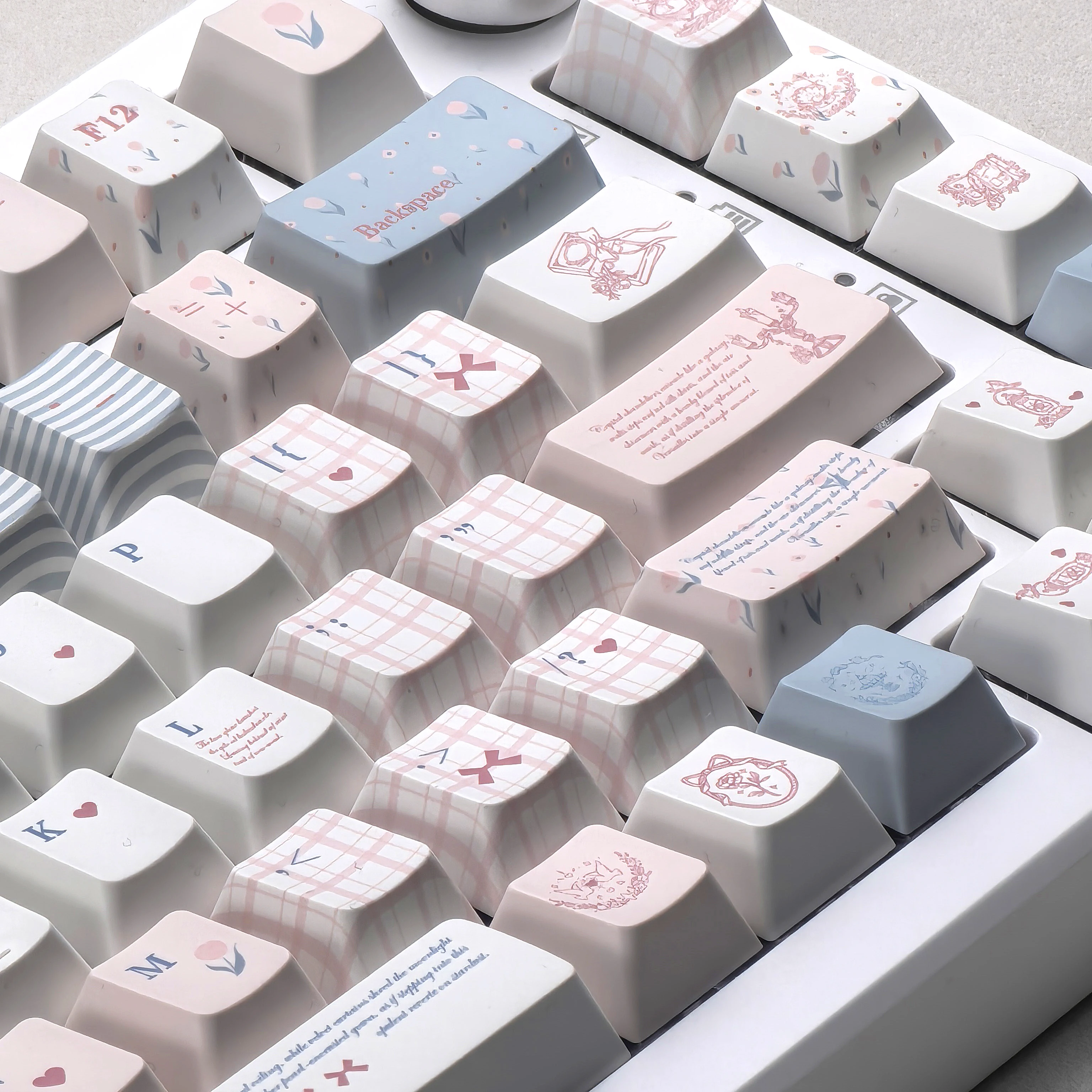 MAIMOOO Rococo Keycaps Cherry Pbt For Aula Diy Keyboard Keycap White And Blue Cute Custom Kawaii Keycaps.