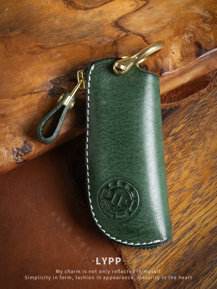 Retro Leather Keychain Men2025New Car Multi-Functional Top Layer Cowhide Key Case Brown