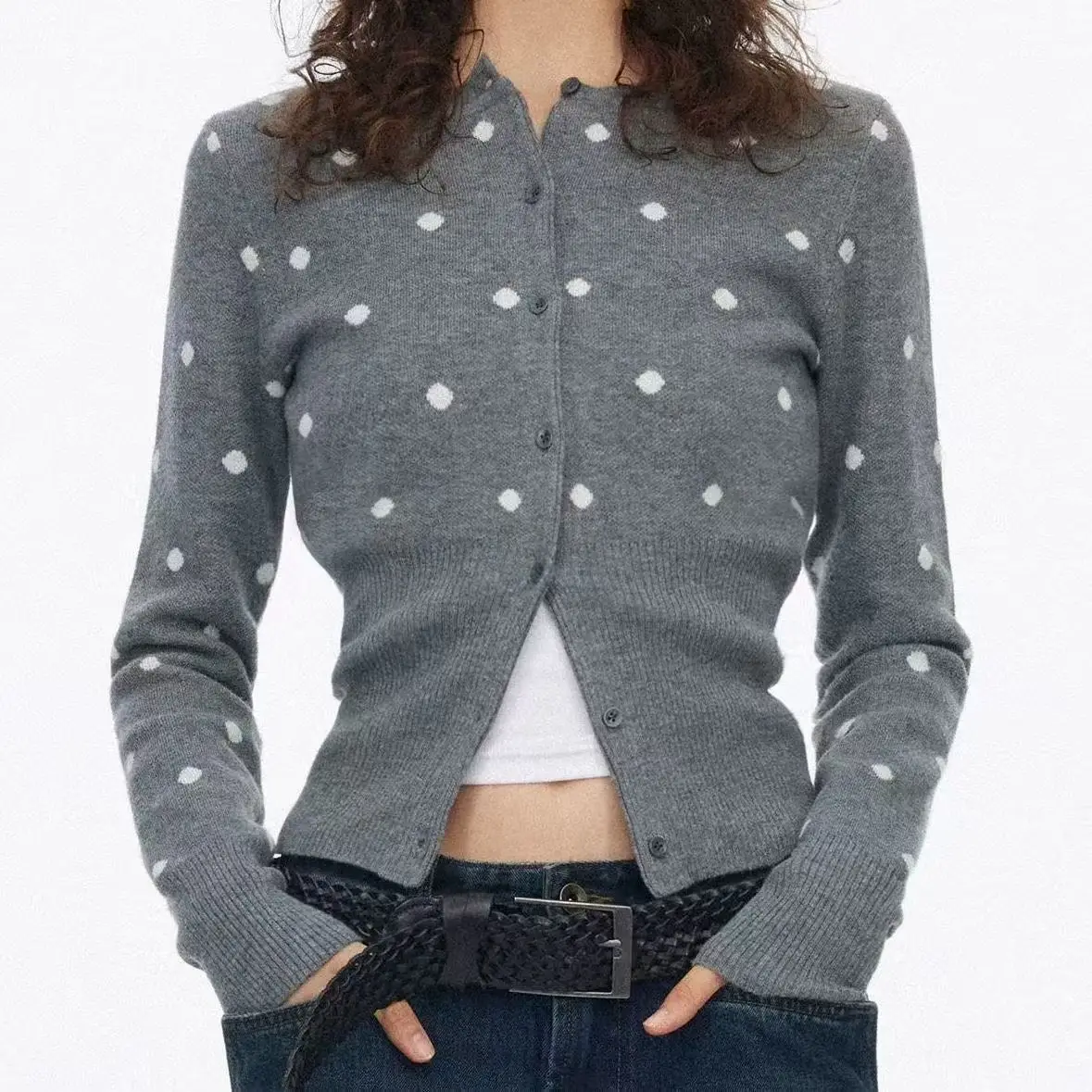 Kimutomo 2026 New Retro Y2K Polka Dot Knitted Cardigan Women Vintage Slim Fit Long Sleeve Sweater Winter Streetwear
