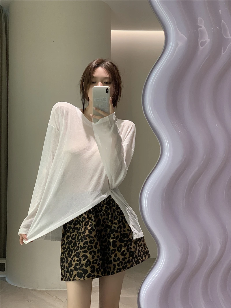 Long Sleeve T-shirts Women Retro Leisure Summer Thin Sun-proof Korean Style Loose Side-slit Translucent Fashion All-match Chic