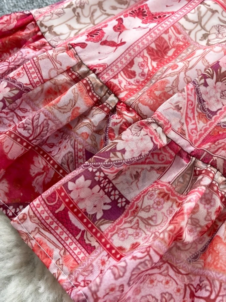 Abito europeo romantico con stampa floreale retrò Donna Autunno 2025 Scollo a V Orlo con volant Manica lunga Elegante abito maxi stile Boho vintage