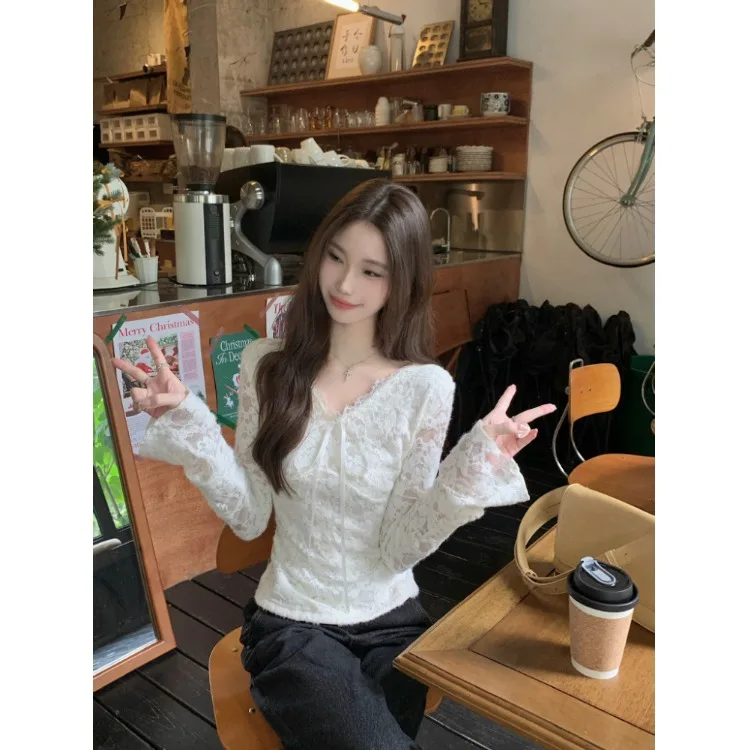 Winter Damen Fce gefütterte bestickte Spitze irt V Ne Fliege Slim Fit Pure Desire Design Sense Top Knot