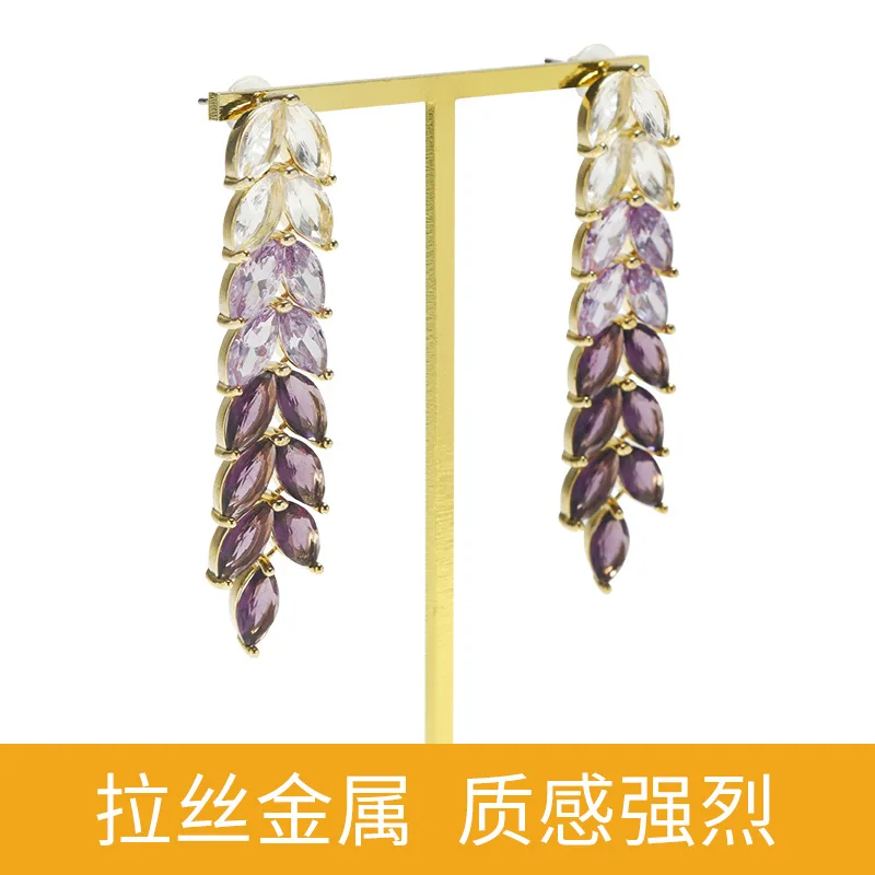 

Металлическая подставка для серег, витрина для серег-гвоздиков, подставка для демонстрации ювелирных изделий, вертикальная креативная подставка для аксессуаров для прямых трансляций