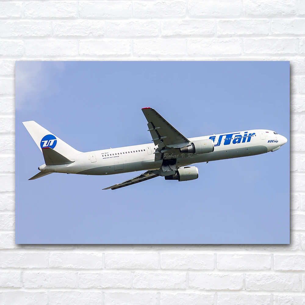 Airliner 767 Posters Canvas Prints HD Wall Art Paintings Aircraft For Interior Bedroom Living Room Home Decor