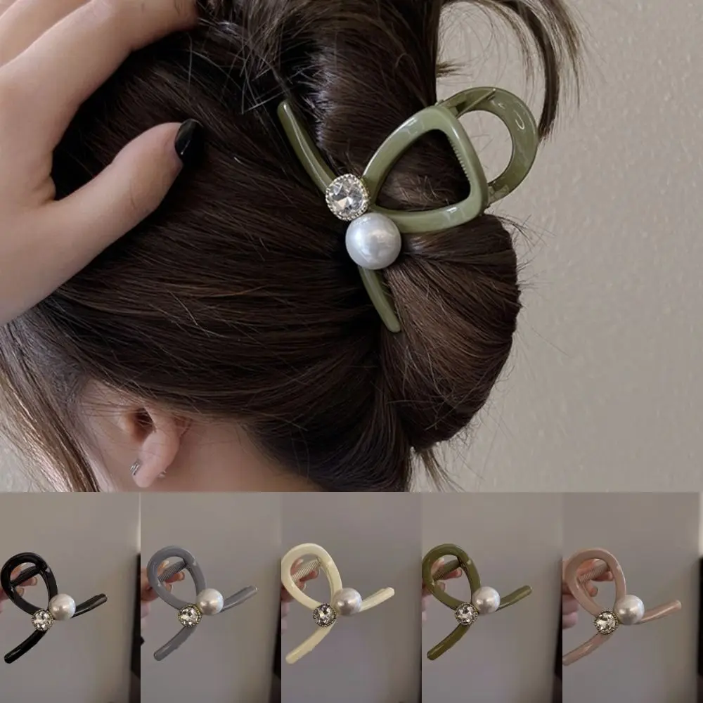 

Headwear Acrylic Cross Hair Claw Diamond Hair Grab Clip Pearl Hairgrips Party