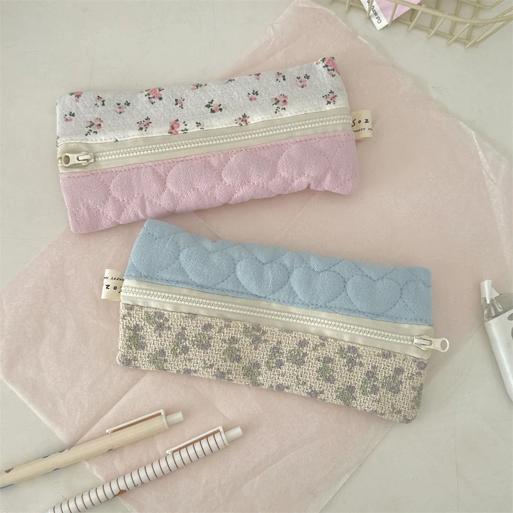 Small floral pencil case Cute portable stationery case pencil case sundry change storage