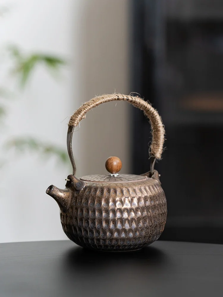 

Retro Gongfu Tea Set Ceramic Tea Pot Wicker Weaving Dry Burning Home Use Brewing Tea Pot Iron Glaze Earthenware Lid Handle