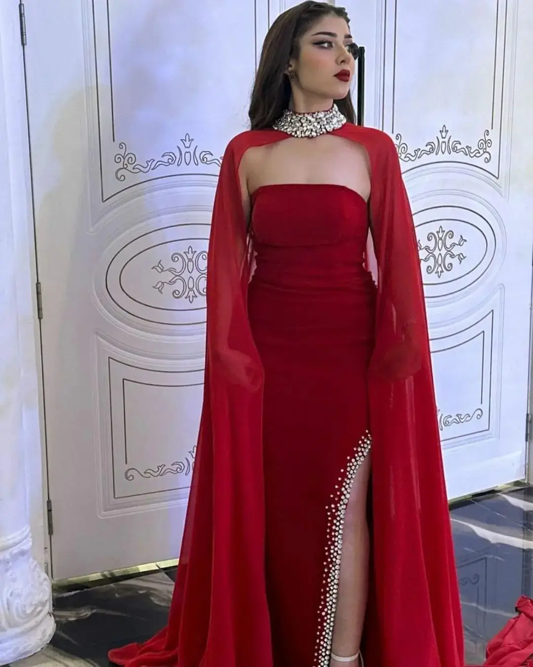 Customized Mermaid Strapless Red Chiffon Prom Dresses with Jacket Beadings Side Split Floor Length Evening Gowns Party Dresses