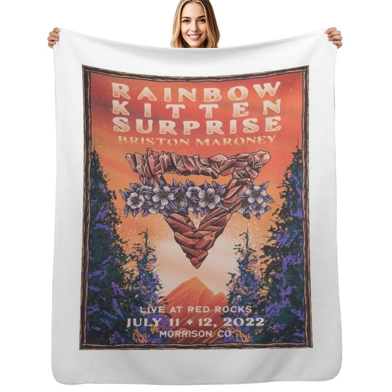 

Rainbow Kitten, Surprise, At Red Rock, magical, moon, green, magic Throw Blanket Soft sofa bed funny gift Blankets