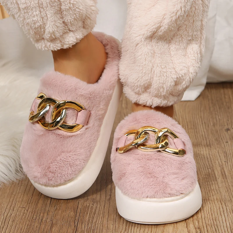 

Plus size 42 43 women's flat shoes with gold chain warm comfortable winter sandals with plush ladies big foot home slippers