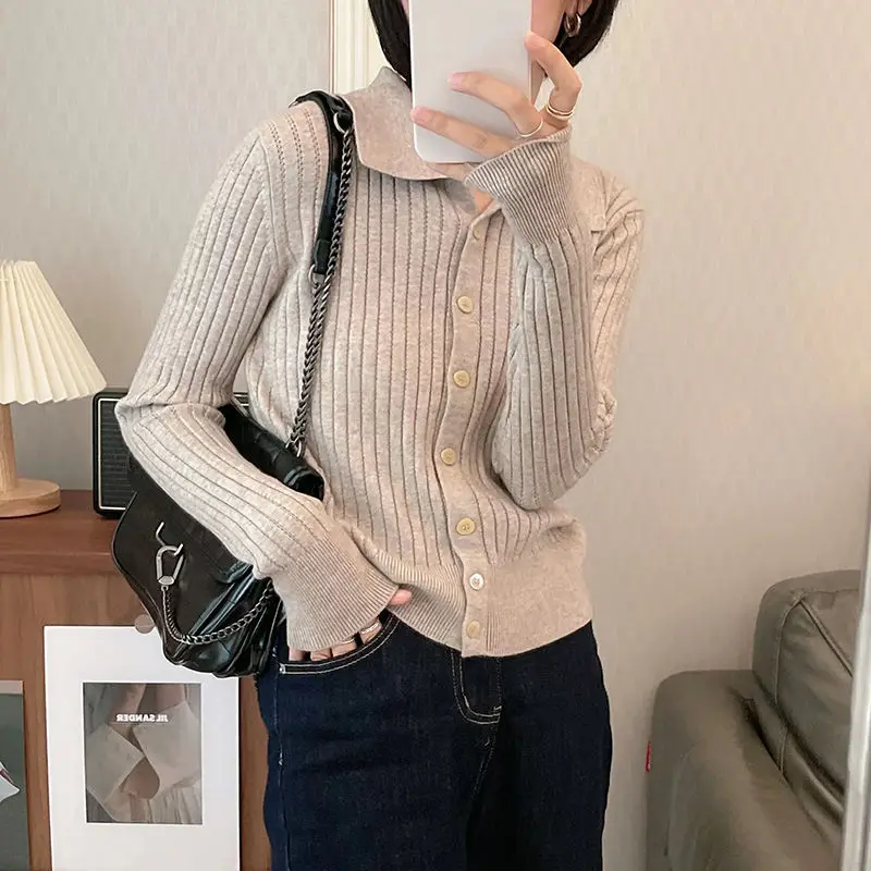 2024 Autumn New Solid Color Turn Down Collar Cardigan Soft Comfortable Knitted Sweater Versatile Pit Strip Design Sweater