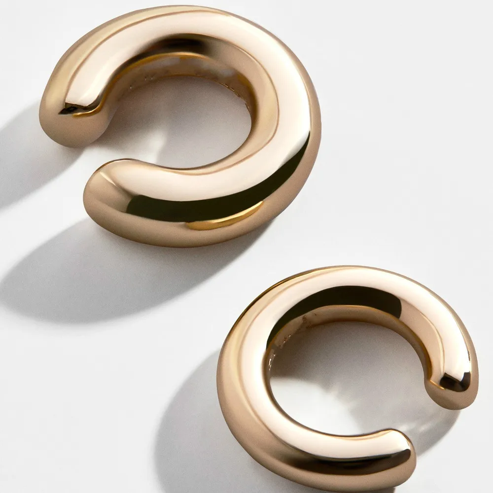 Fashionable and Simple Metal Gold Female Cartilage Clip Ear Round Ear Cuff Beautiful Girl Jewelry Earrings