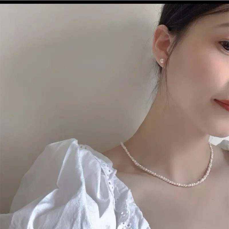 

- Natural Baroque Pearl Necklace Women's Fashion Temperament Light Luxury Simple Clavicle Chain Plain Millet Beads