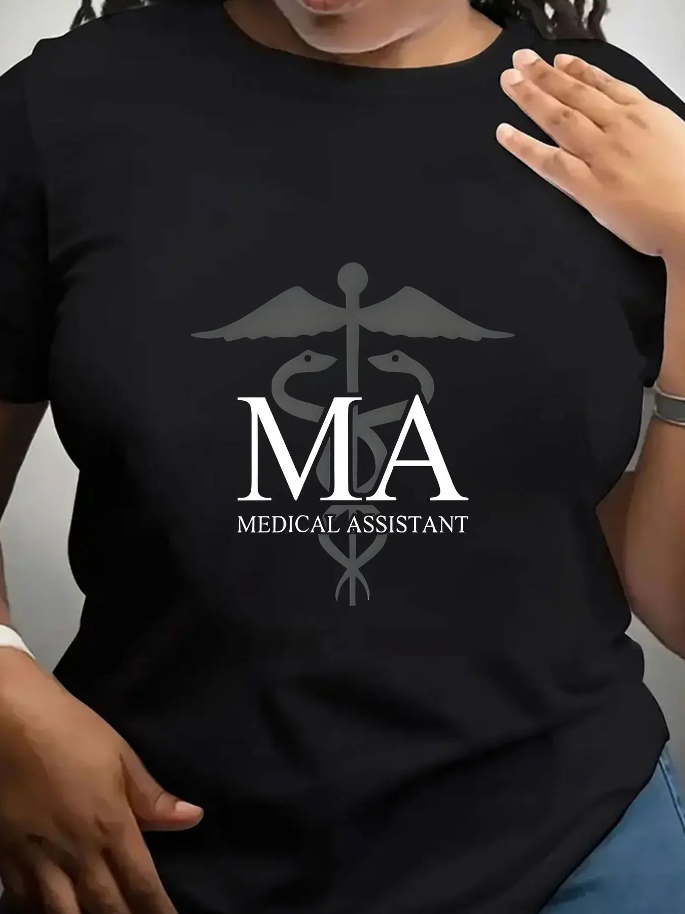 Women's Trendy Crew Neck T-Shirt Medical Assistant Caduceus Symbol Print Suitable for Casual Sportswear
