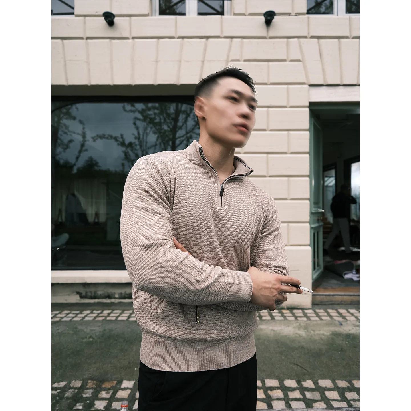 Semi-zipper red collar sweater cashmere sweater for men in autumn and winter wear a slim undershirt.