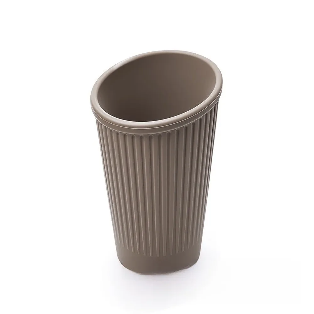 Waterproof Trash Bin Black Car Trash Can Soft Silicone Material Flexible Structure Space Saving For Daily Commuting