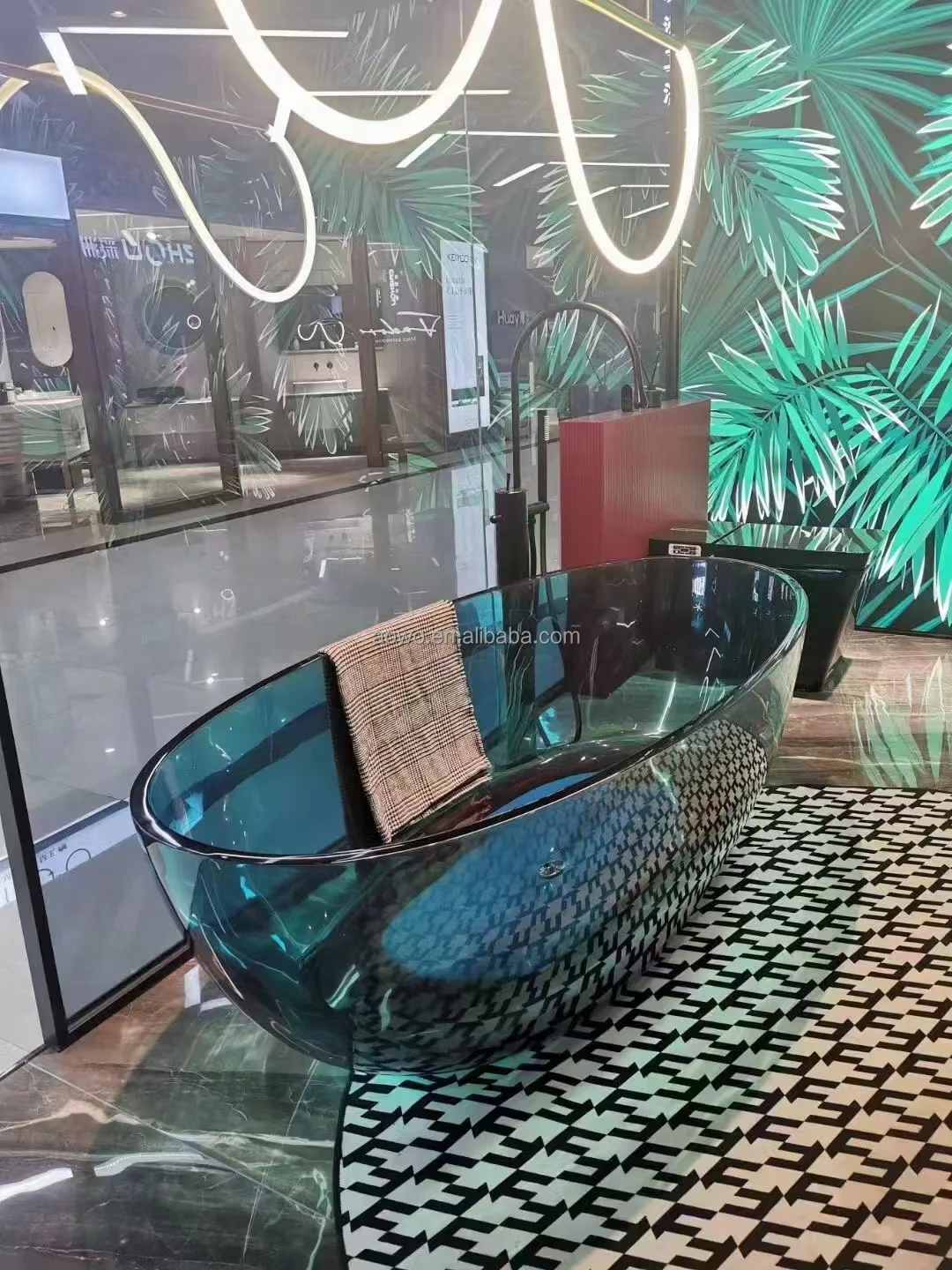 Transparent Bathtub 1 Person Luxury Design Sexy Family Spa Resin Spa Hard Surface Color Customize Portable Bath