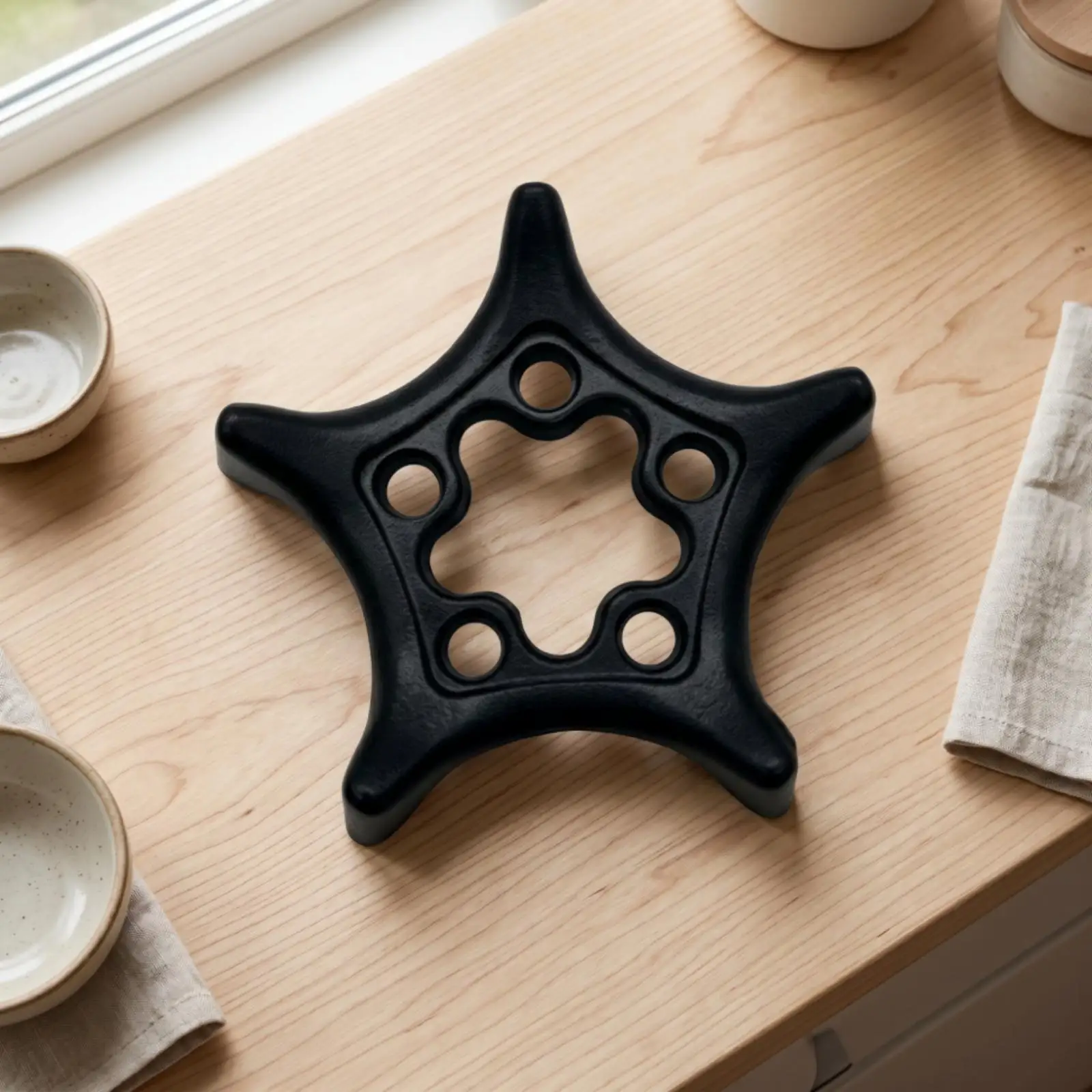 Cast Iron Teapot Stand Heat-Resistant Teapot Stand Elevated for Tea Lovers,
