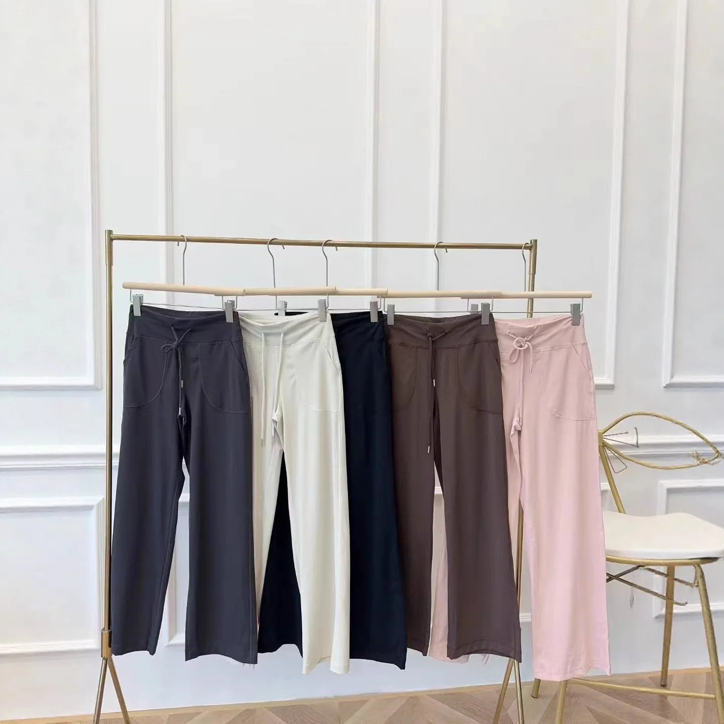 لولو ارتفاع الخصر ثنى بنطال ذو قصة أرجل واسعة المرأة الرباط مطاطا مستقيم قطع فضفاضة تناسب عادية بنطلون طويل 0875