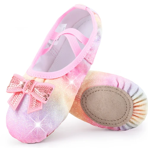 ارتداء المسرح والرقص