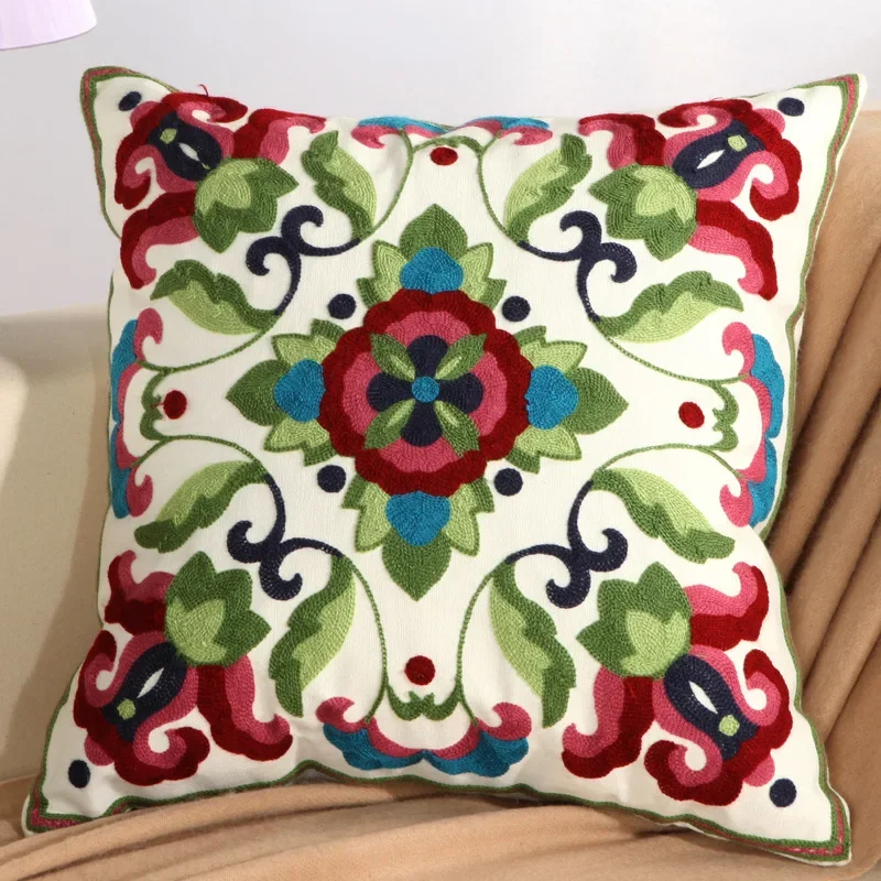 Embroidery Cushion Cover  Cushion Core Ethnic Style Sofa Car Office Waist Cushion Home Decor Pillow Case Pillowcore 45*45cm