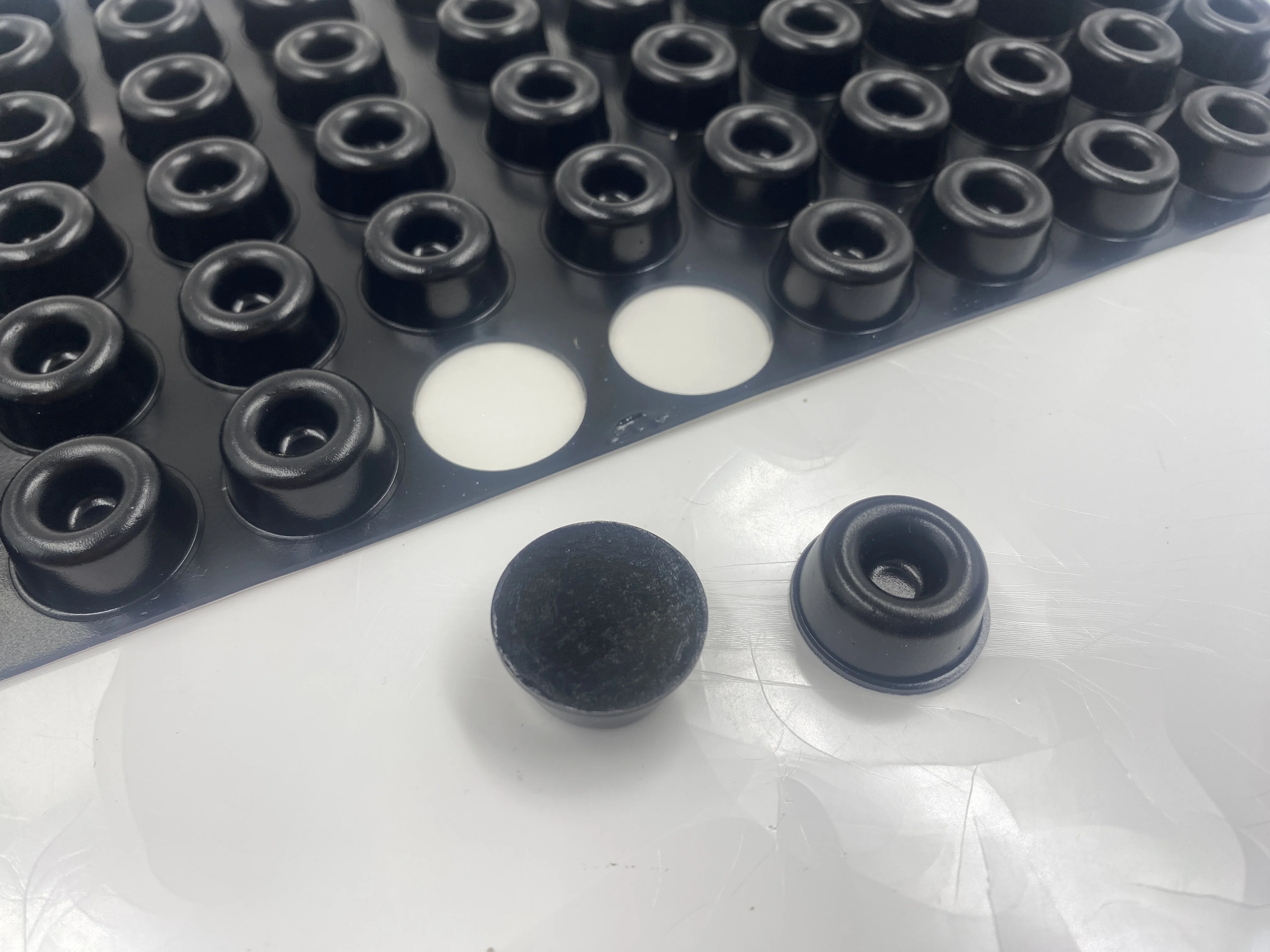 Bumpon Protective Products SMH235009 22.3MM*10.2MM