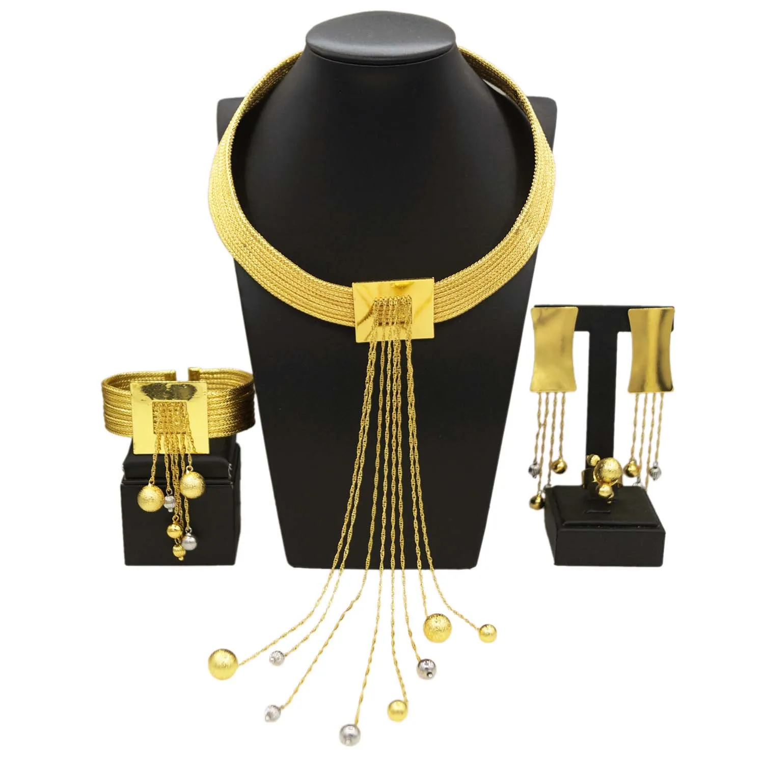

New Brazilian Fashion Jewelry For Women Four-piece Set with Tassel Chain Elegant and Sweet French Holiday Style Necklace Earring