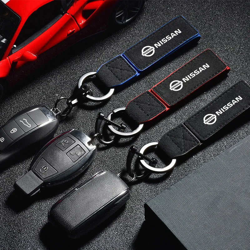 Suede Car Keychain Emblem Key Ring Accessories for Nissan X-trail Qashqai Note Juke Sentra Patrol Navara Micra Leaf Almera Tiida