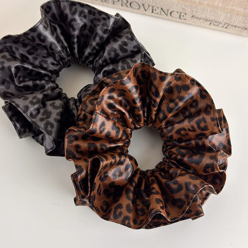 

Coffee-Brown Leopard-Print Leather Hair Tie Luxurious Bun Hair Accessory Oversized Vintage-Inspired Hair Band