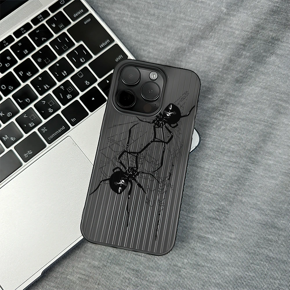 Funda de teléfono estilo Spider Dark Y2k, carcasa transparente corrugada para iPhone 12, 11, 13, 14, 15 Max Pro Plus