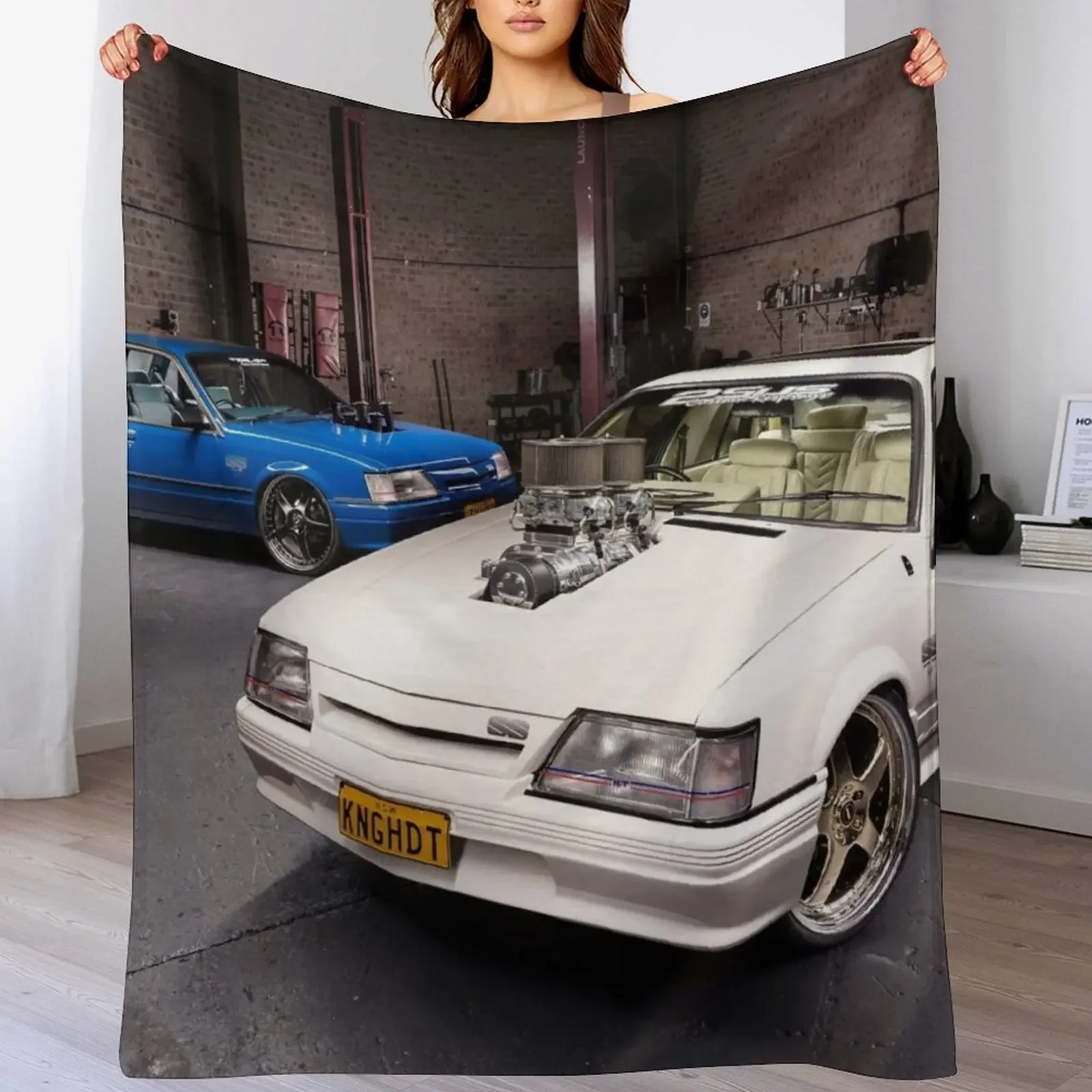 

Ray and Tony's Holden VK Commodores Throw Blanket Loose Sofa Quilt Summer Bed linens Blankets