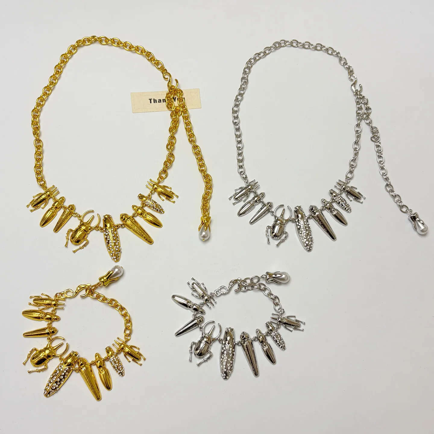 

Heavy Duty Rhinestone Beetle Pendant Necklace Bracelet Luxury Insect Jewelry Niche Temperament Clavicle Chain for Women