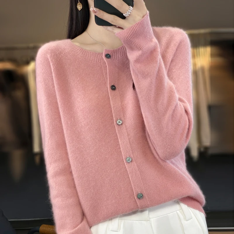 Autumn and winter 100% merino wool long sleeve knitted cashmere sweater ladies knitted O-neck cardigan loose solid color coat