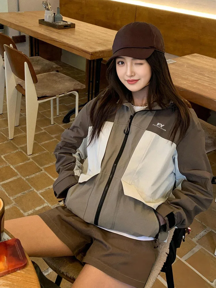 

Женская уличная водонепроницаемая ветрозащитная куртка Fuyuan 2025: Новинка в американском стиле, комплект для горного туризма 3-в-1 с флисовой подкладкой