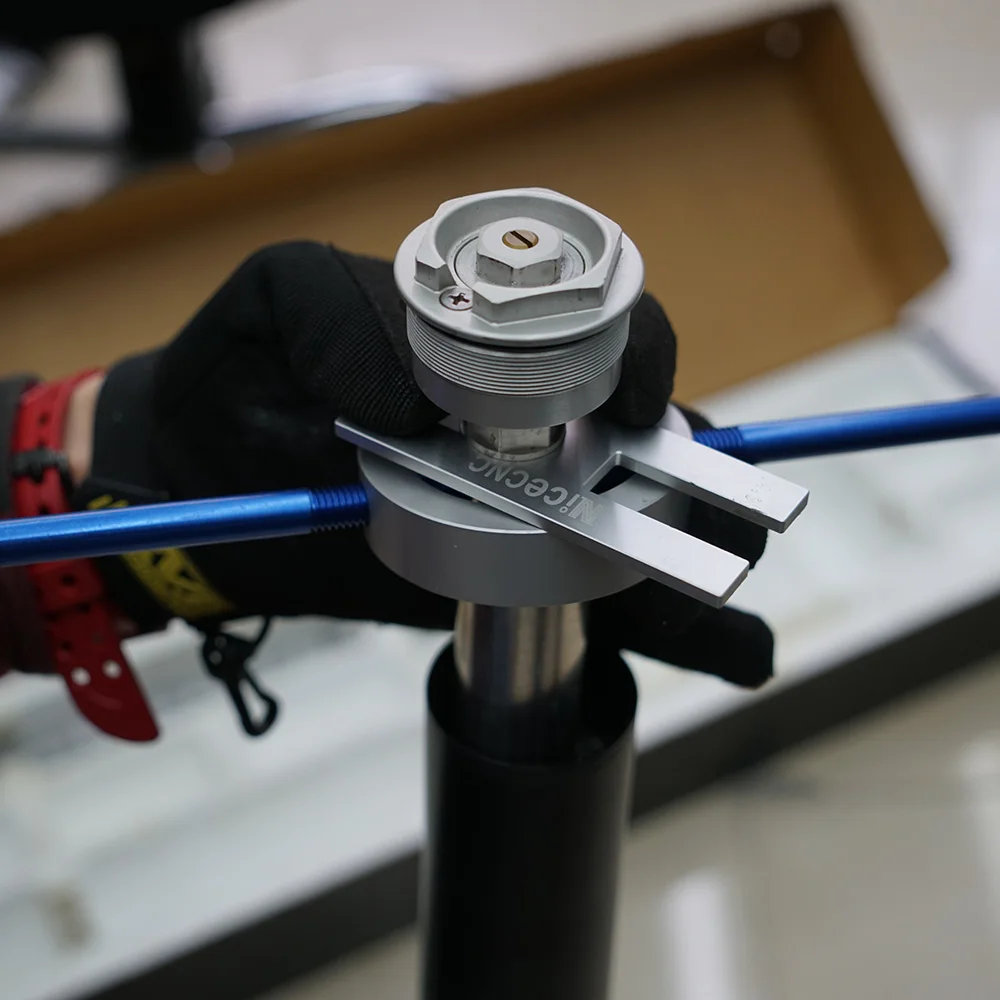 Motorcycle Fork Spring Compressor Repair Tool For KTM Enduro Yamaha Tenere BMW GS Honda Husqvarna Suzuki Kawasaki Suzuki Ducati