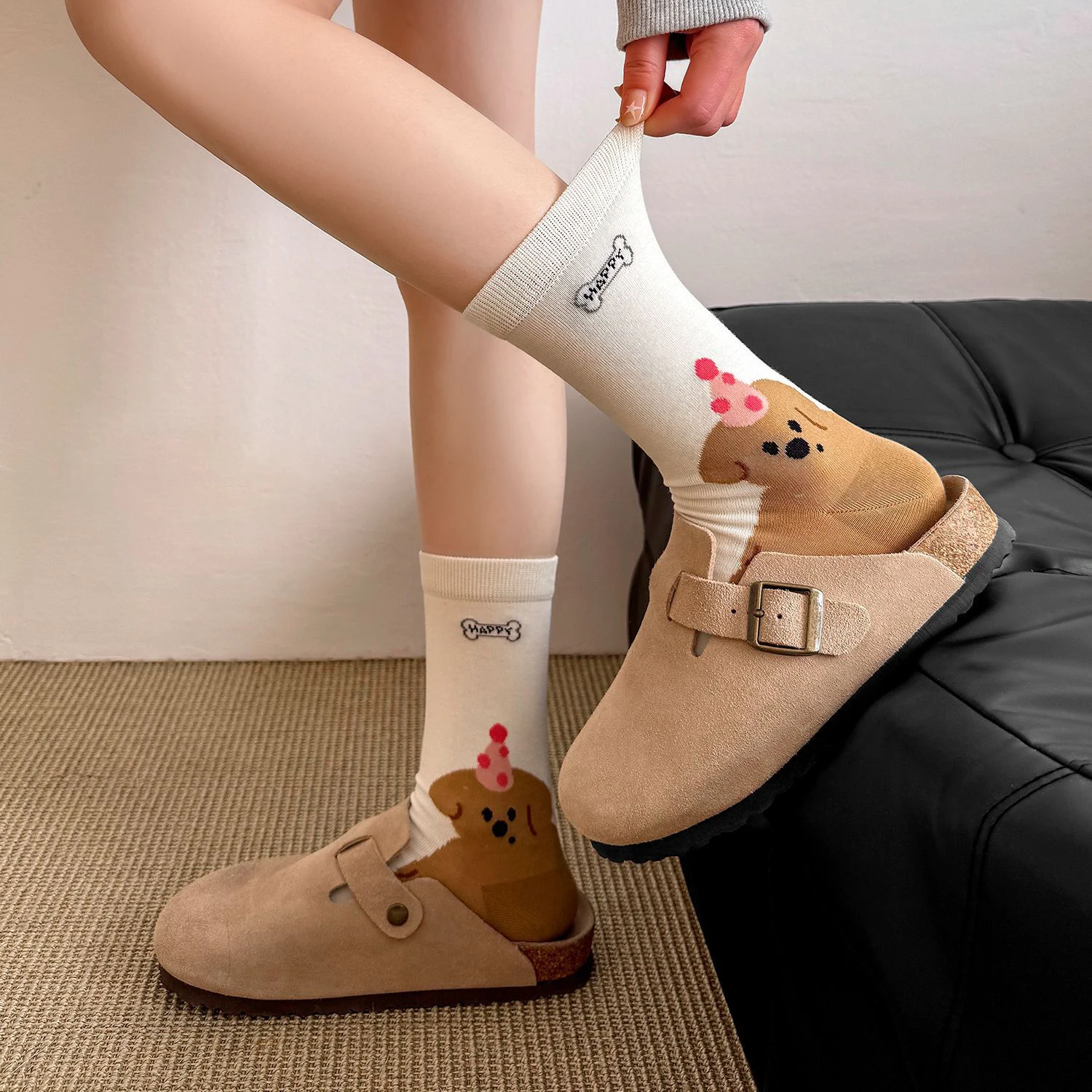 الجوارب النسائية الكورية Kawaii الكرتون لطيف مضحك العصرية تنوعا منتصف جوارب أنبوبية مريحة عالية الجودة جوارب قطنية لفتاة #3