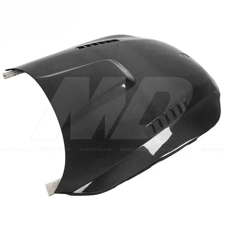 Capô de fibra de carbono