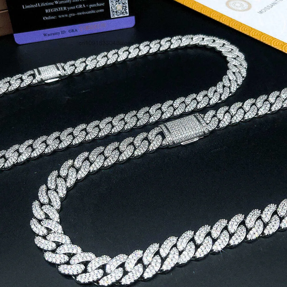 

Iced Out Bling Diamond Hip Hop Miami Wholesale Cuban Link Chain Jewelry Moissanite Cuban Chain
