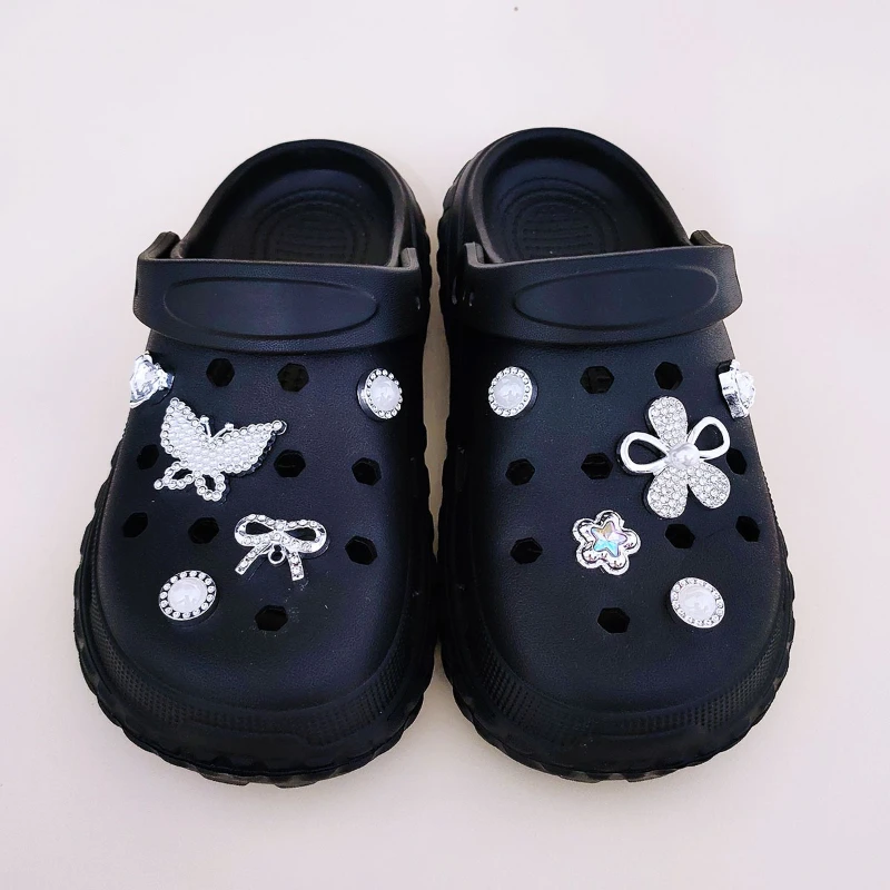 Urocze, uniwersalne ozdoby do butów w stylu kreskówkowym, klamry do butów, sandały, dekoracje do butów, odpinane kwiatki do butów.