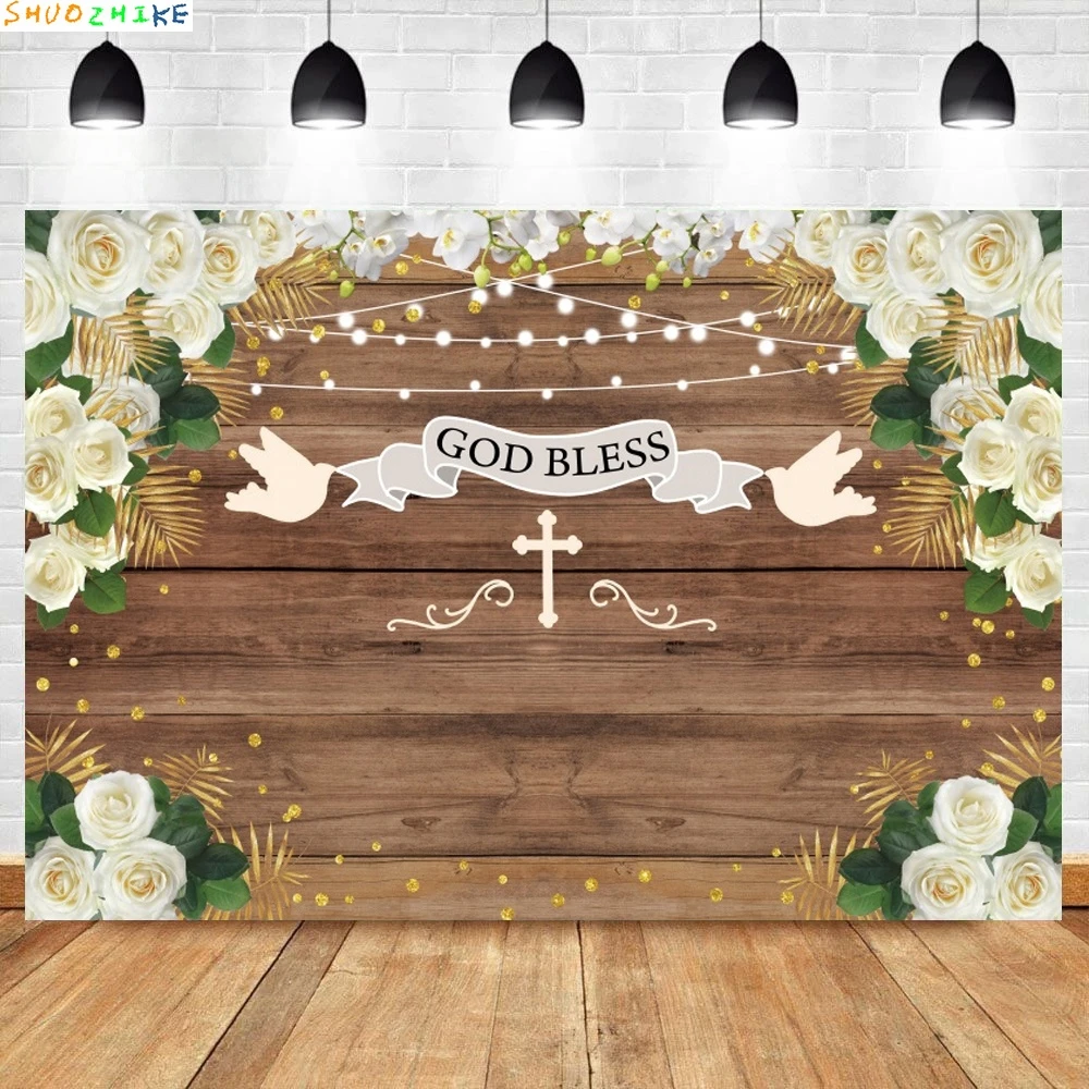 Tuhan memberkati Komuni Pertama saya bayi Baptis papan kayu latar belakang dinding anak laki-laki perempuan salib emas bunga biru latar belakang fotografi