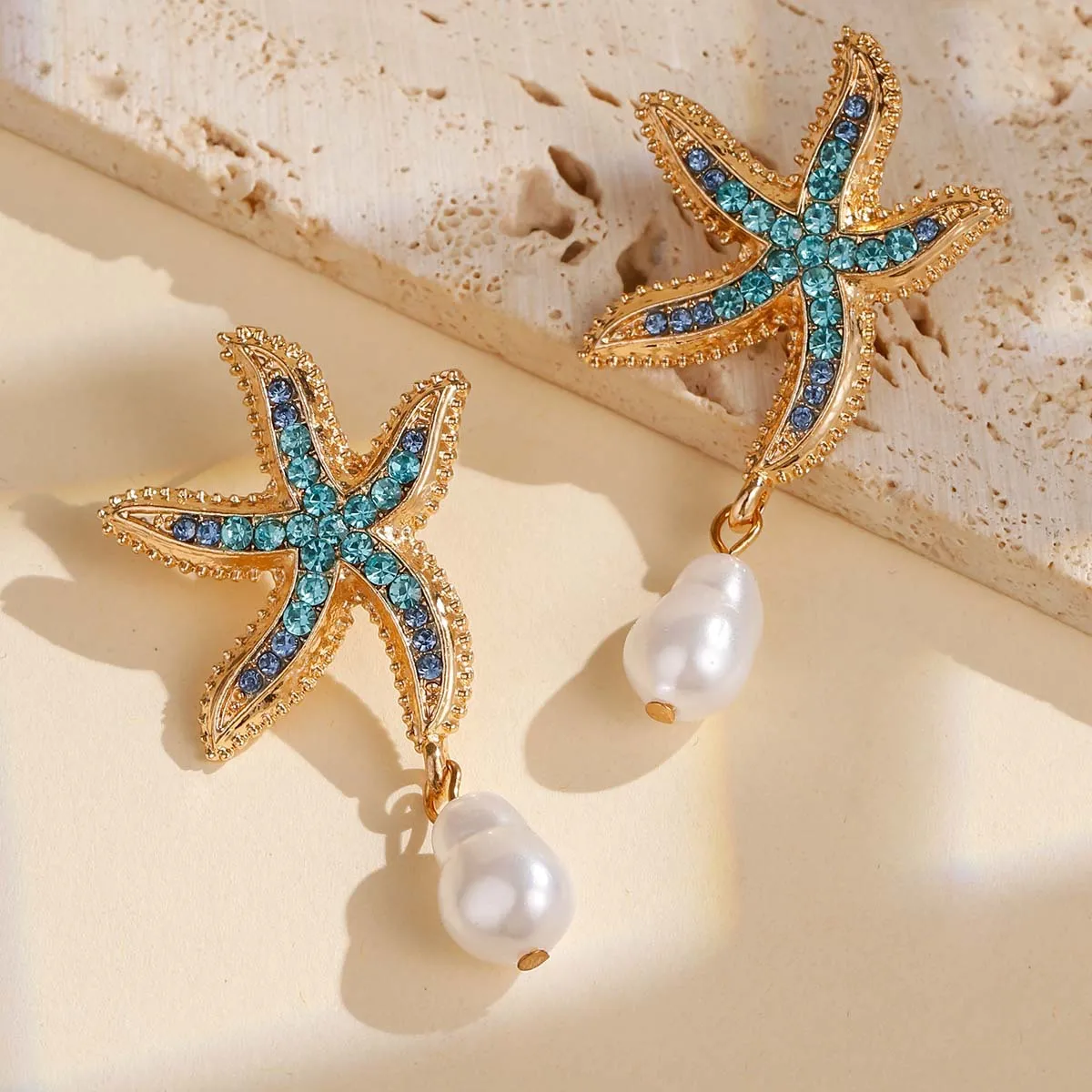 

New Summer Rhinestone Starfish Pearl Pendant Earrings For Women Vacation Ocean Style Fashion And Trendy Beach Lady Earrings Gift