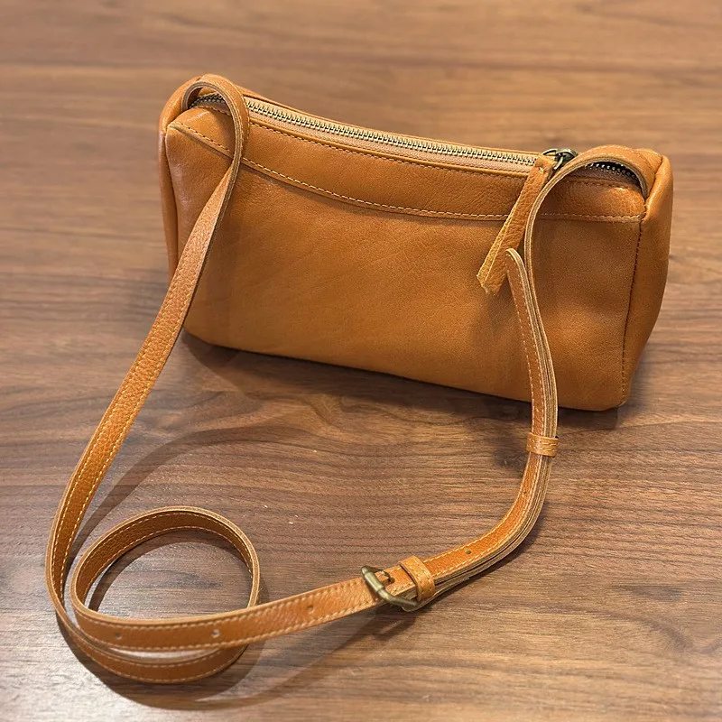 Johnature 2026 Spring New Solid Color Soft Cowhide Shoulder Crossbody Bag Versatile Casual Genuine Leather Women's Bag