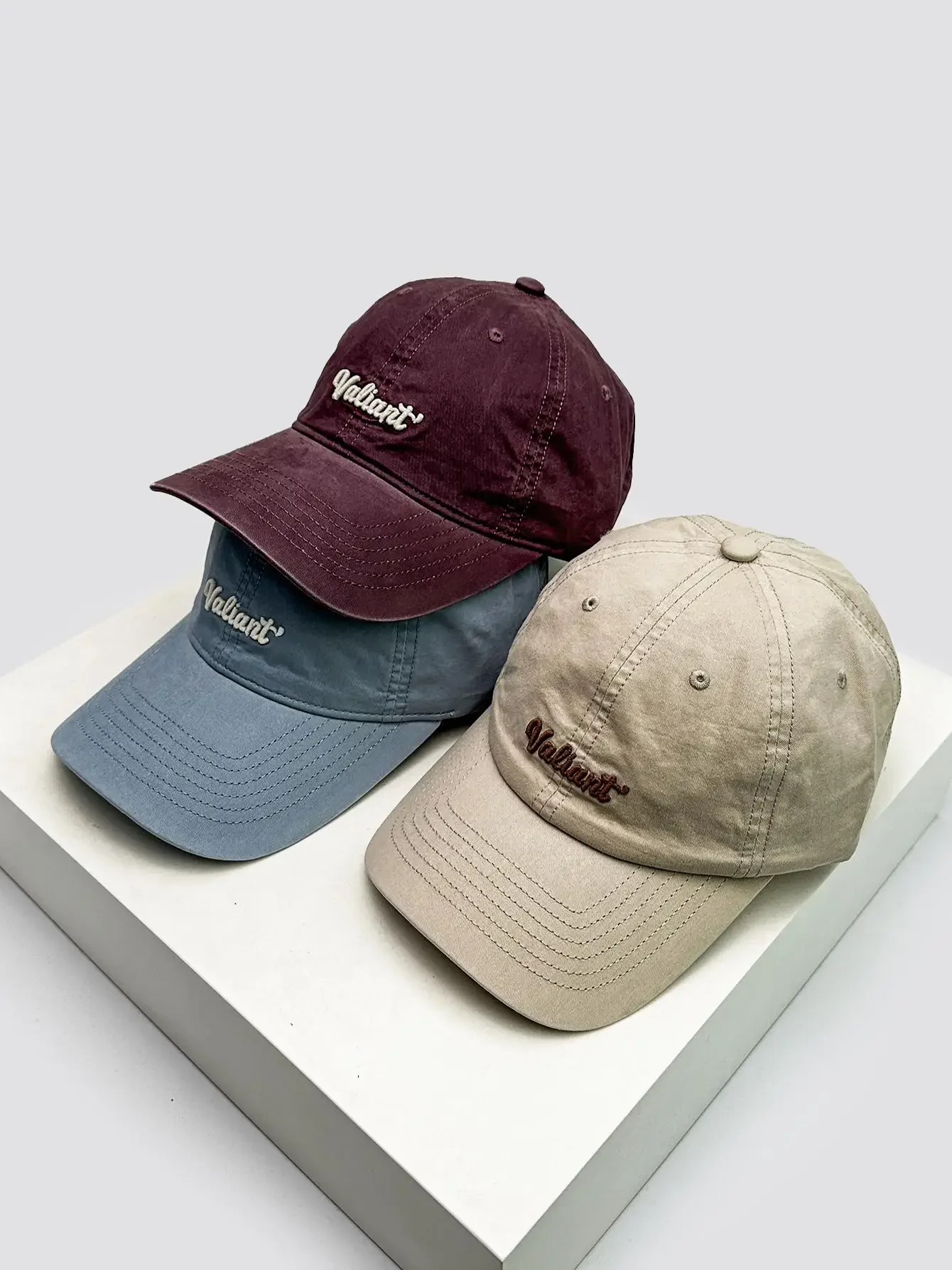 

Spring and summer new three-dimensional embroidery letter baseball hat men's and women's sunshade casual versatile cap