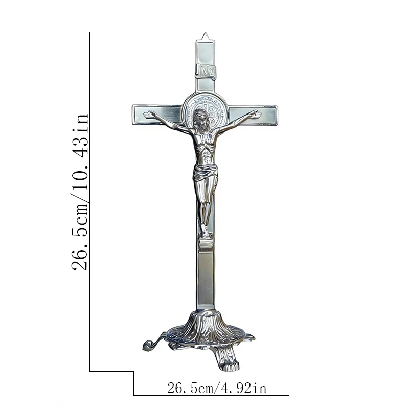 Neues hochwertiges, versilbertes katholisches St.-Benedikt-Kruzifix mit verziertem Sockel, stehendes Kreuz für den Gottesdienst auf dem Tisch und die tägliche Andacht. – Detail 17